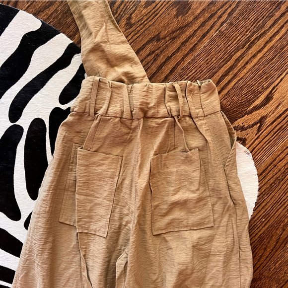 Wide Leg Pants with Single Strap - Picture 7 of 12